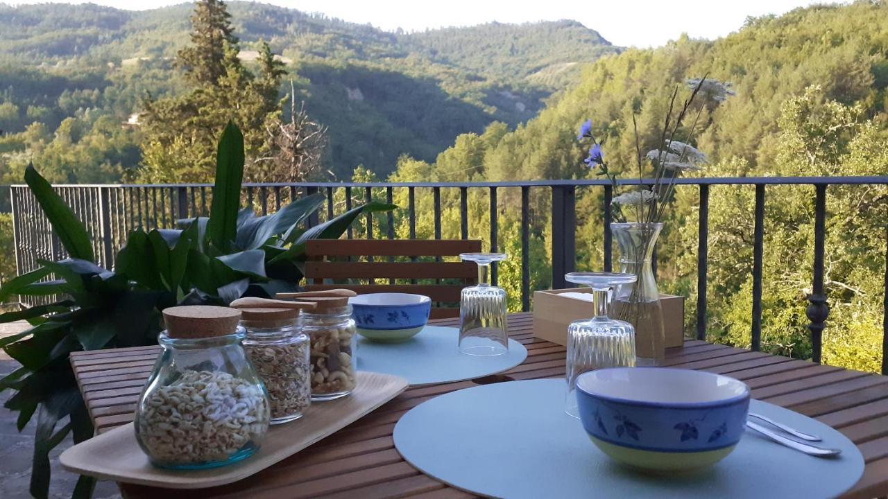 Agriturismo Marcofrate, A Retreat In The Nature Valtopina Exterior photo